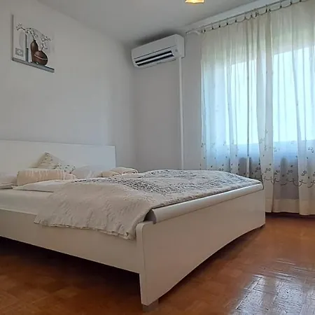 Pri Nonni Portorose